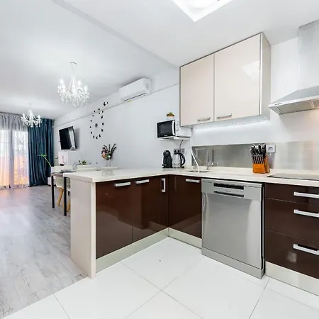 лучший комплекс города Apartment *